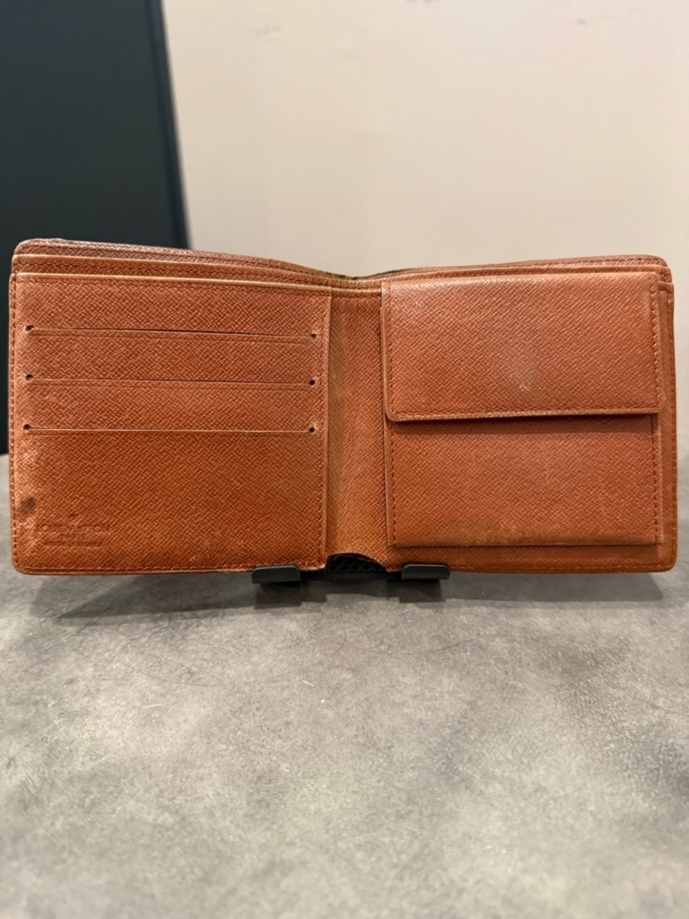 Louis Vuitton w COA Vintage Monogram Marco bifold wallet - Picture 8 of 10